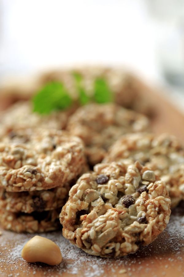 Vegan Cookie Recipe: Healthy Rolled Oats Oatmeal Nut Cookies