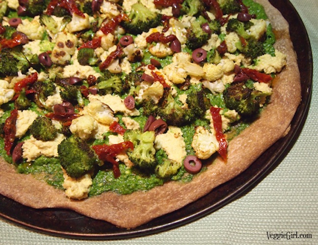 Green and White Pizza from Dianne Wenz of VeggieGirl.com