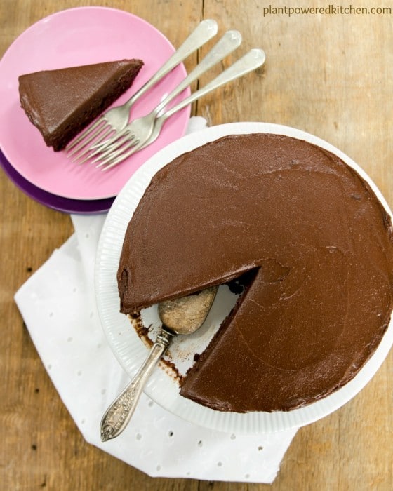 Chocolate Sweet Potato Cake with Chocolate Sweets Frosting #vegan #oilfree #cake #dessert #chocolate #dairyfree www.plantpoweredkitchen.com #plantbased
