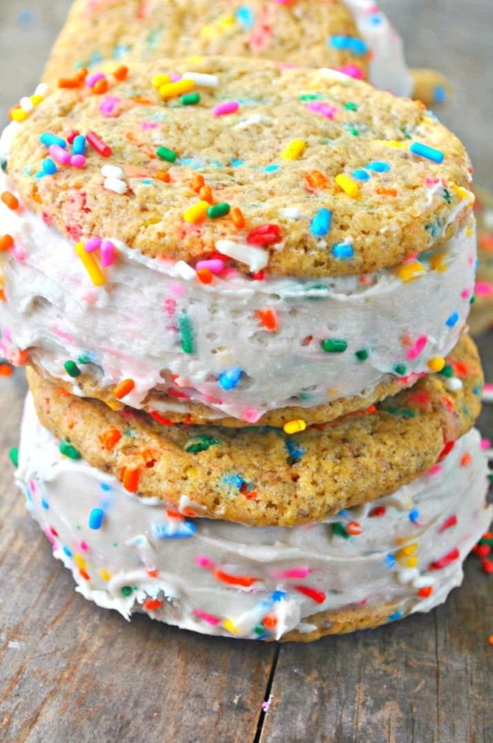 Vegan butter sugar cookies + coconut cream ice cream = bliss. Get the recipe.