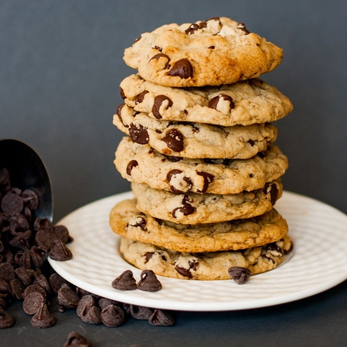 Got 20 minutes? Bake these easy-easy cookies. Get the recipe.
