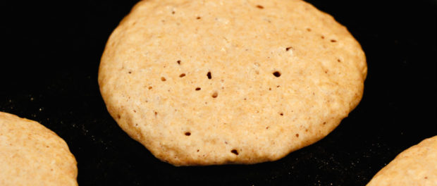 How to Vegan - Oatmeal Pancakes Procedure 5